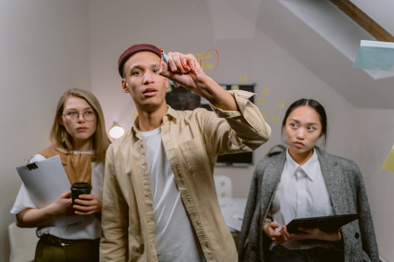 stratégie innovation-entrepreneur anonyme-strategie des fractales.jpg