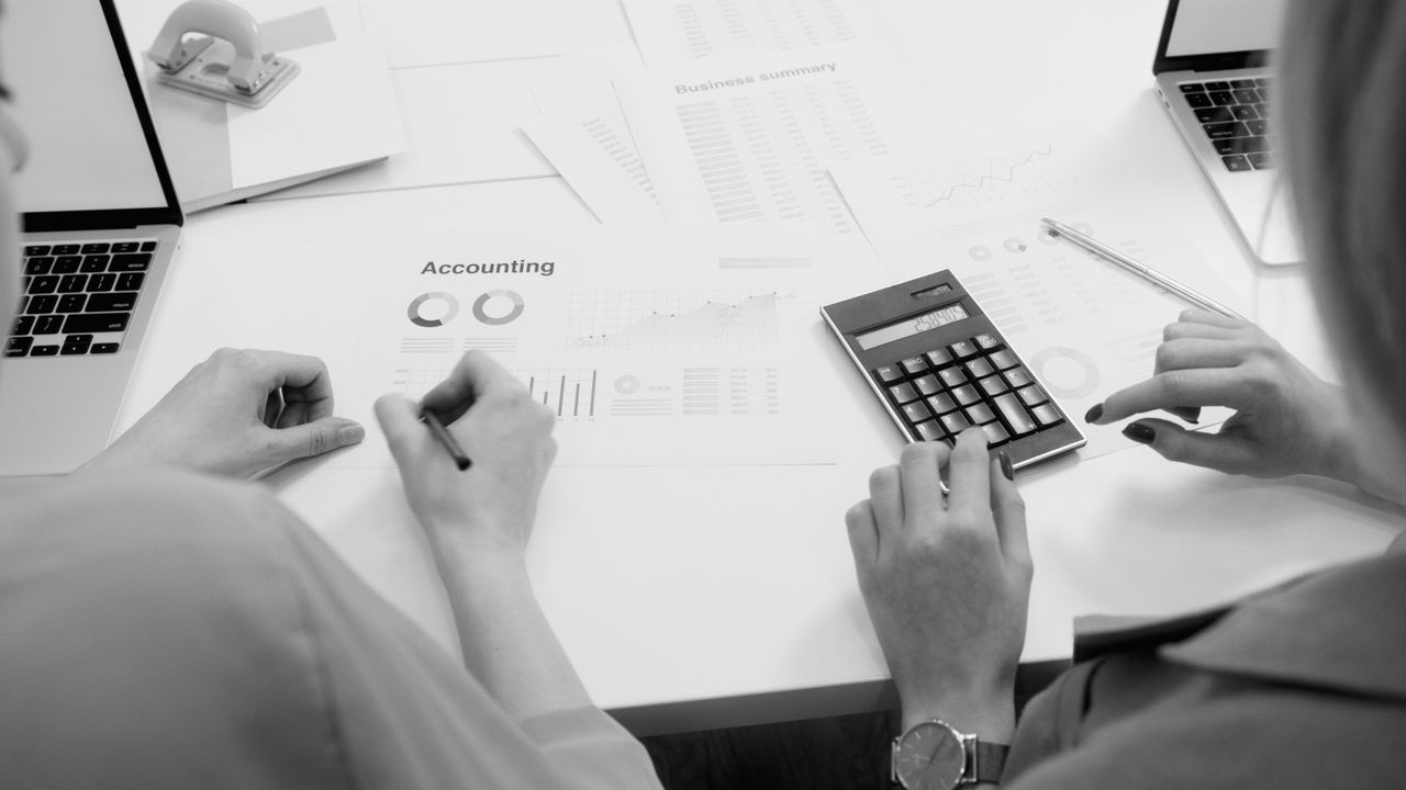 comptable choisir entreprise-entrepreneur anonyme-strategie des fractales