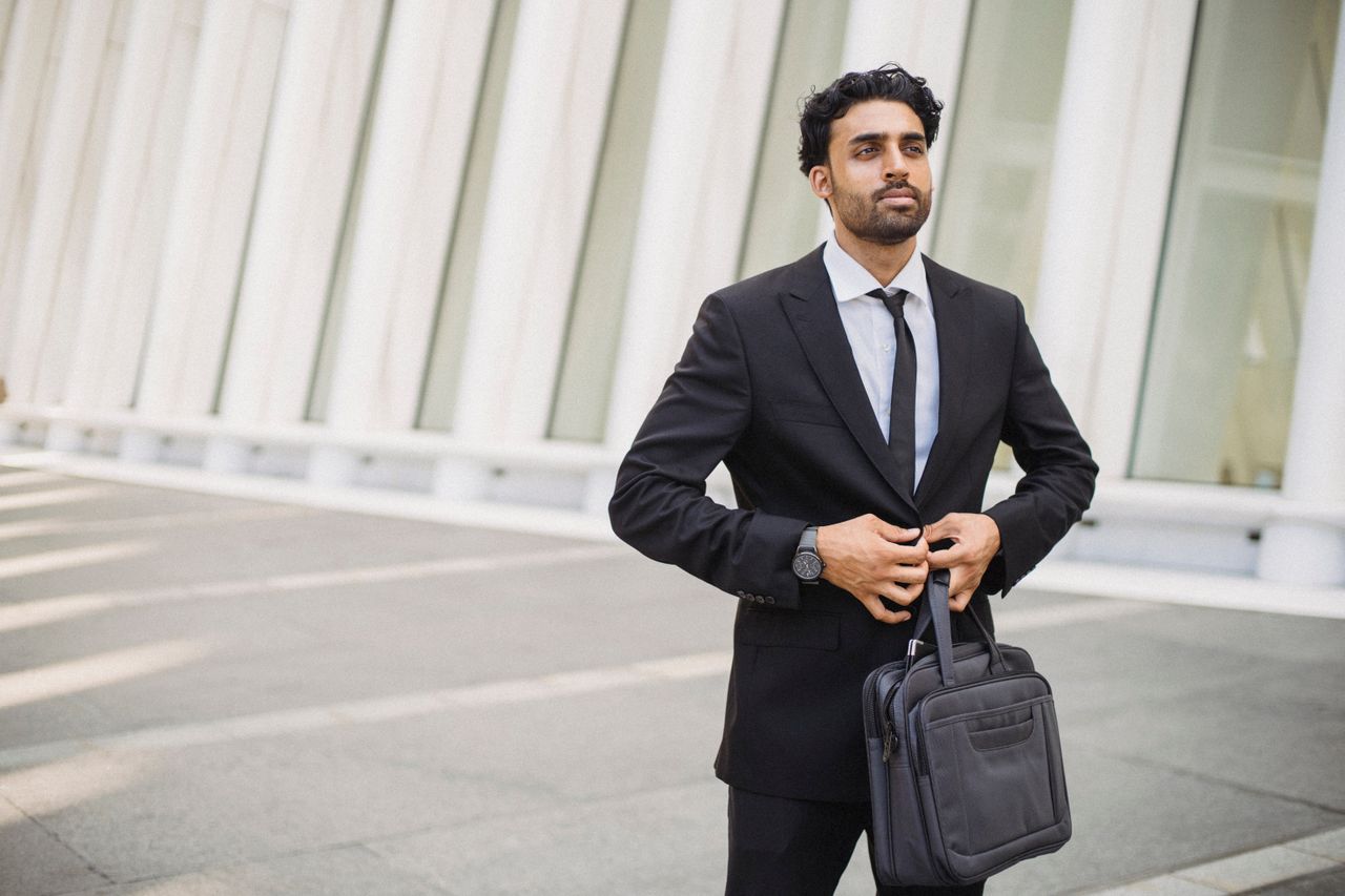 entrepreneur quitte son entreprise-entrepreneur anonyme-strategie des fractales