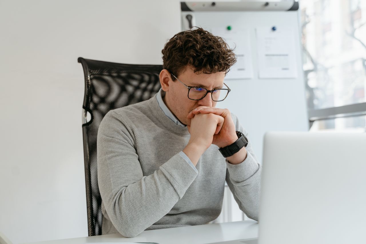 entreprise en difficulté financière-entrepreneur anonyme-strategie des fractales