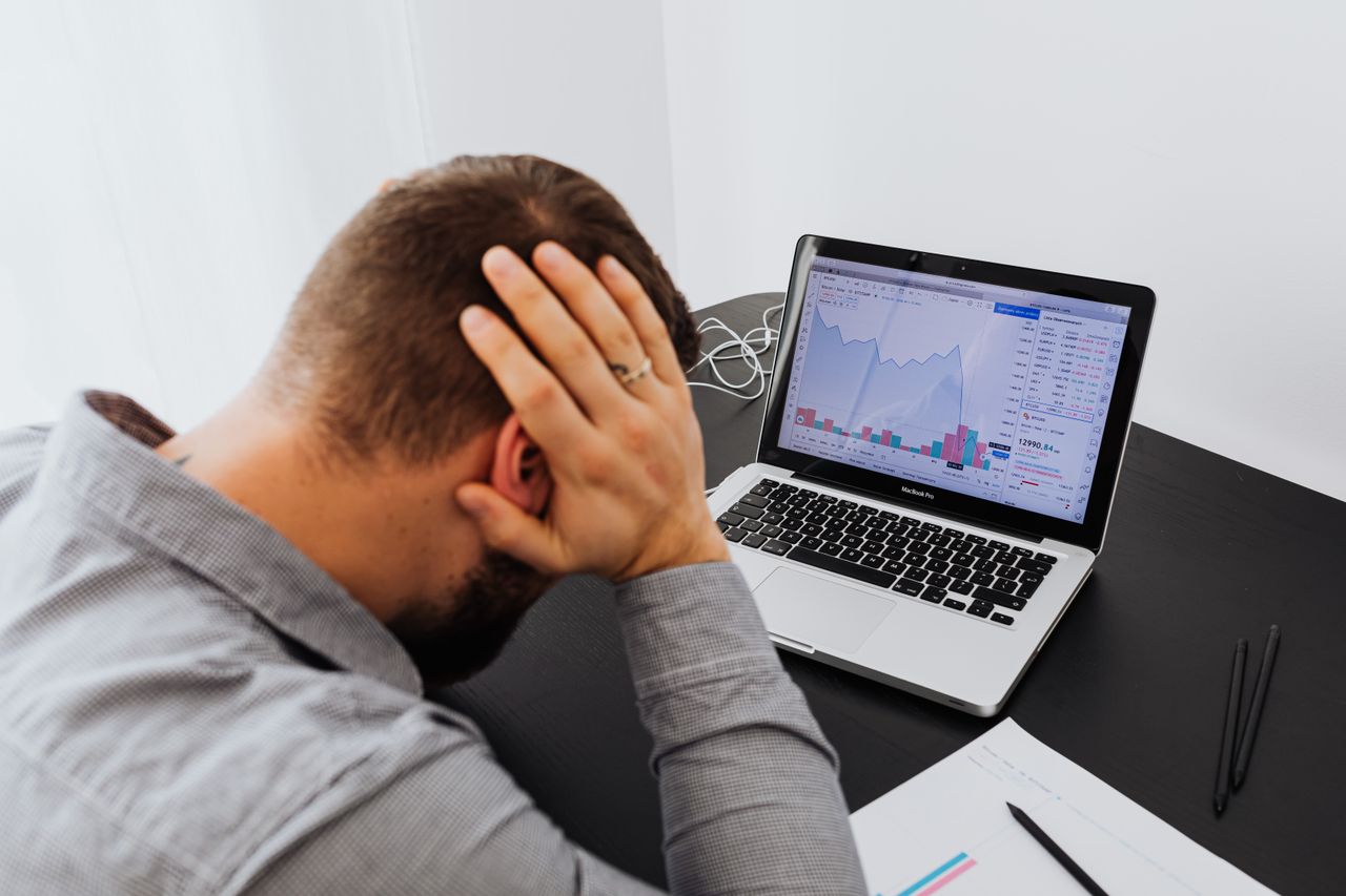 entreprise en difficulté financière-entrepreneur anonyme-strategie des fractales
