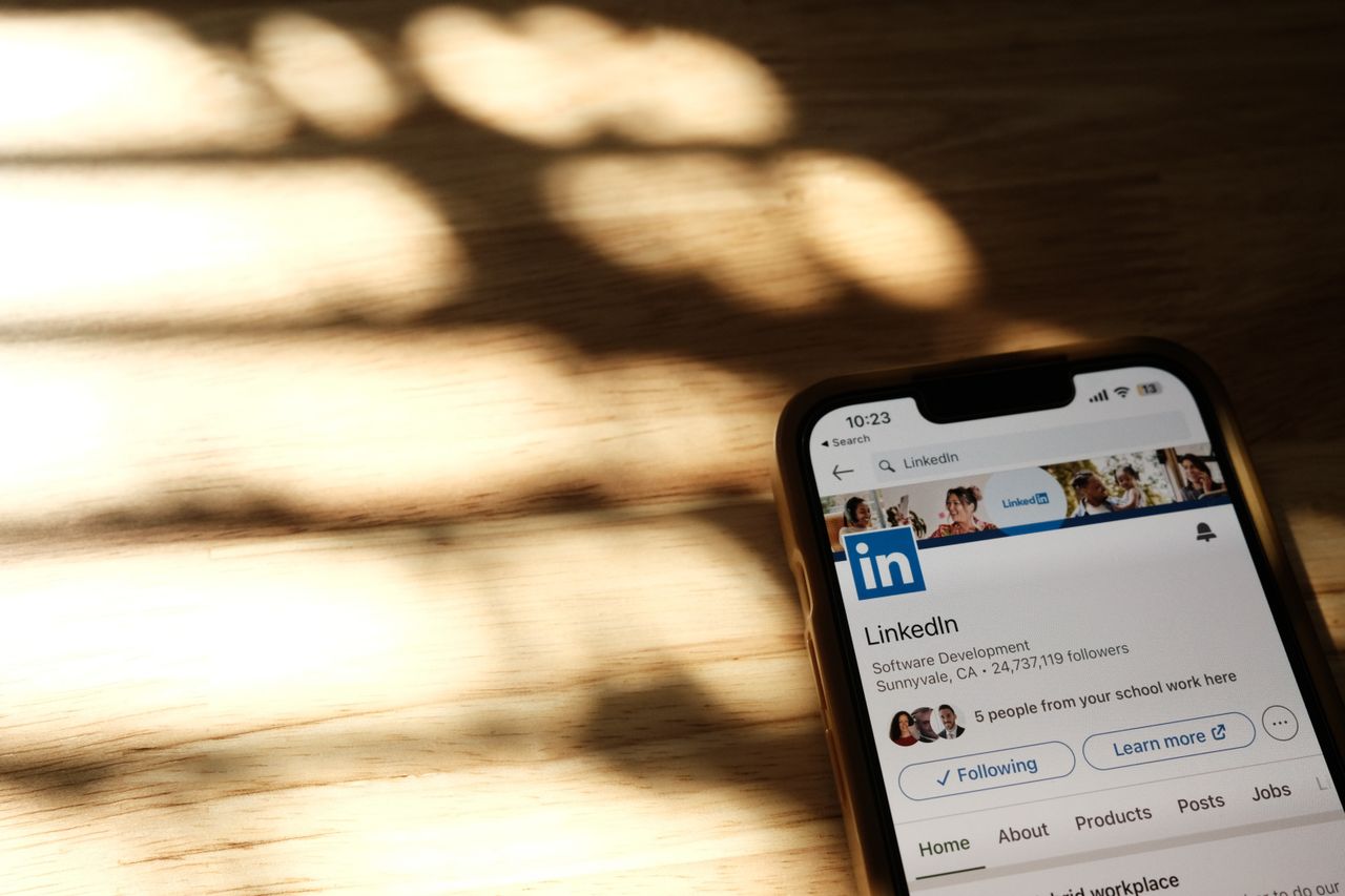 personal branding linkedin entrepreneur-entrepreneur anonyme-strategie des fractales