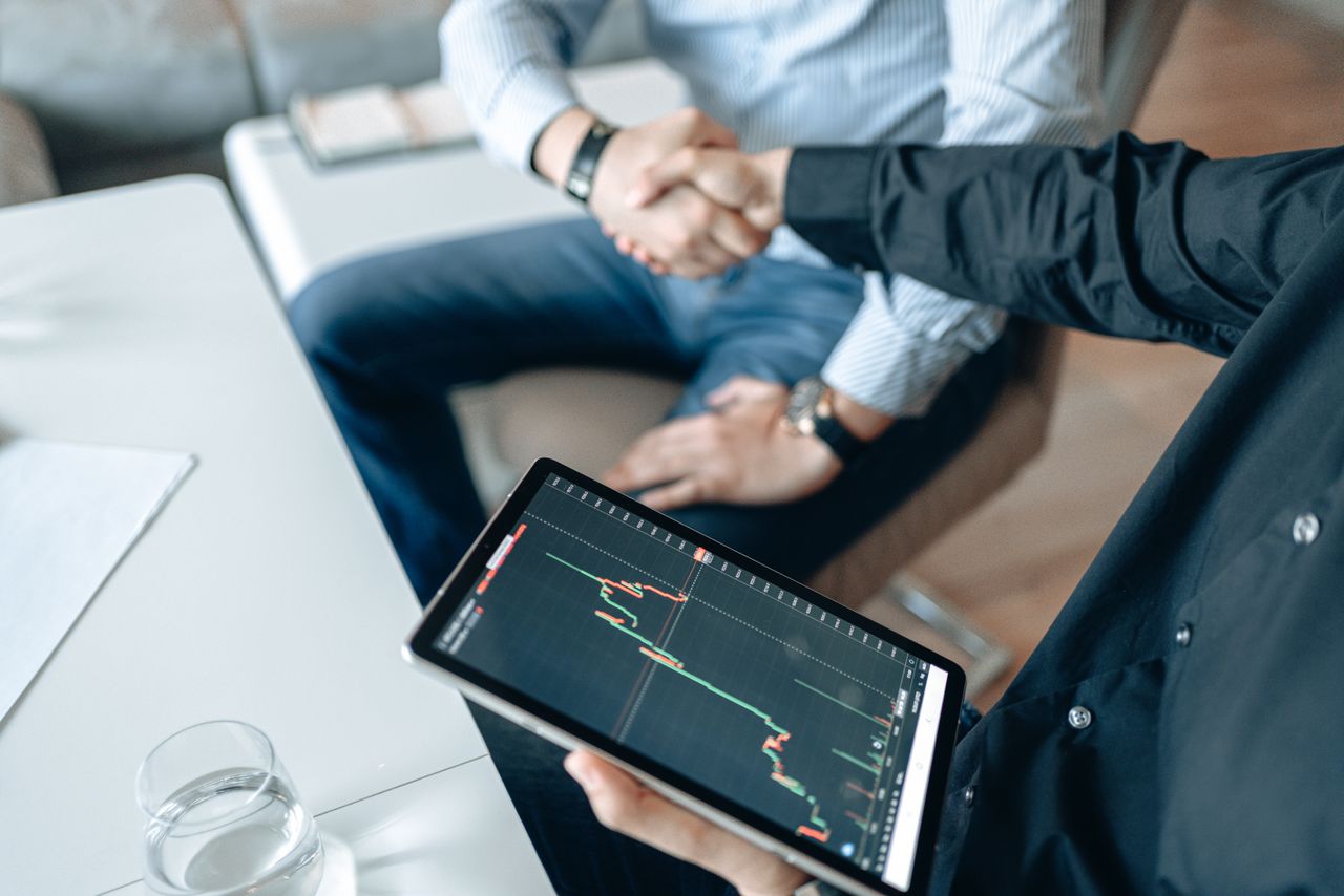trouver des partenaires business-entrepreneur anonyme-strategie des fractales