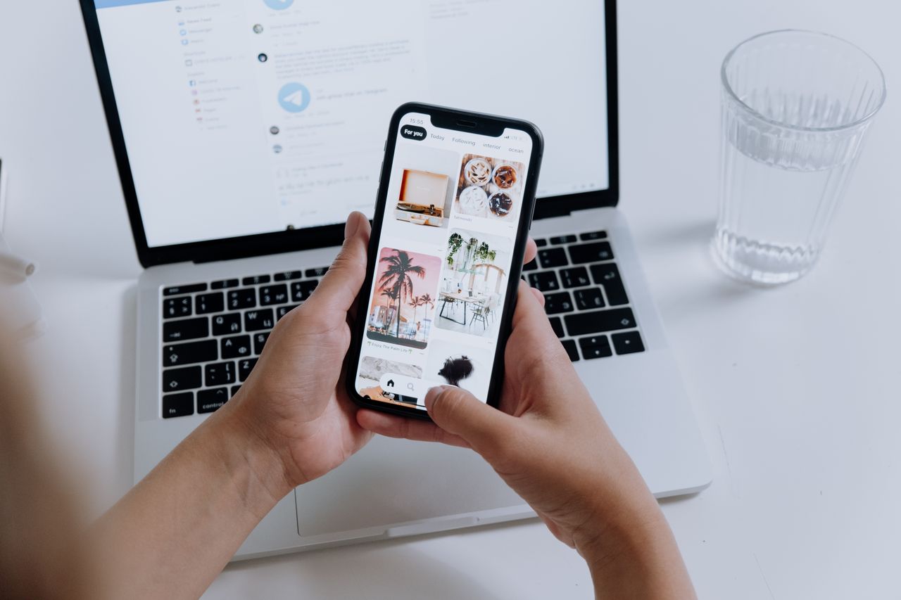 agence social media monter-strategie des fractales