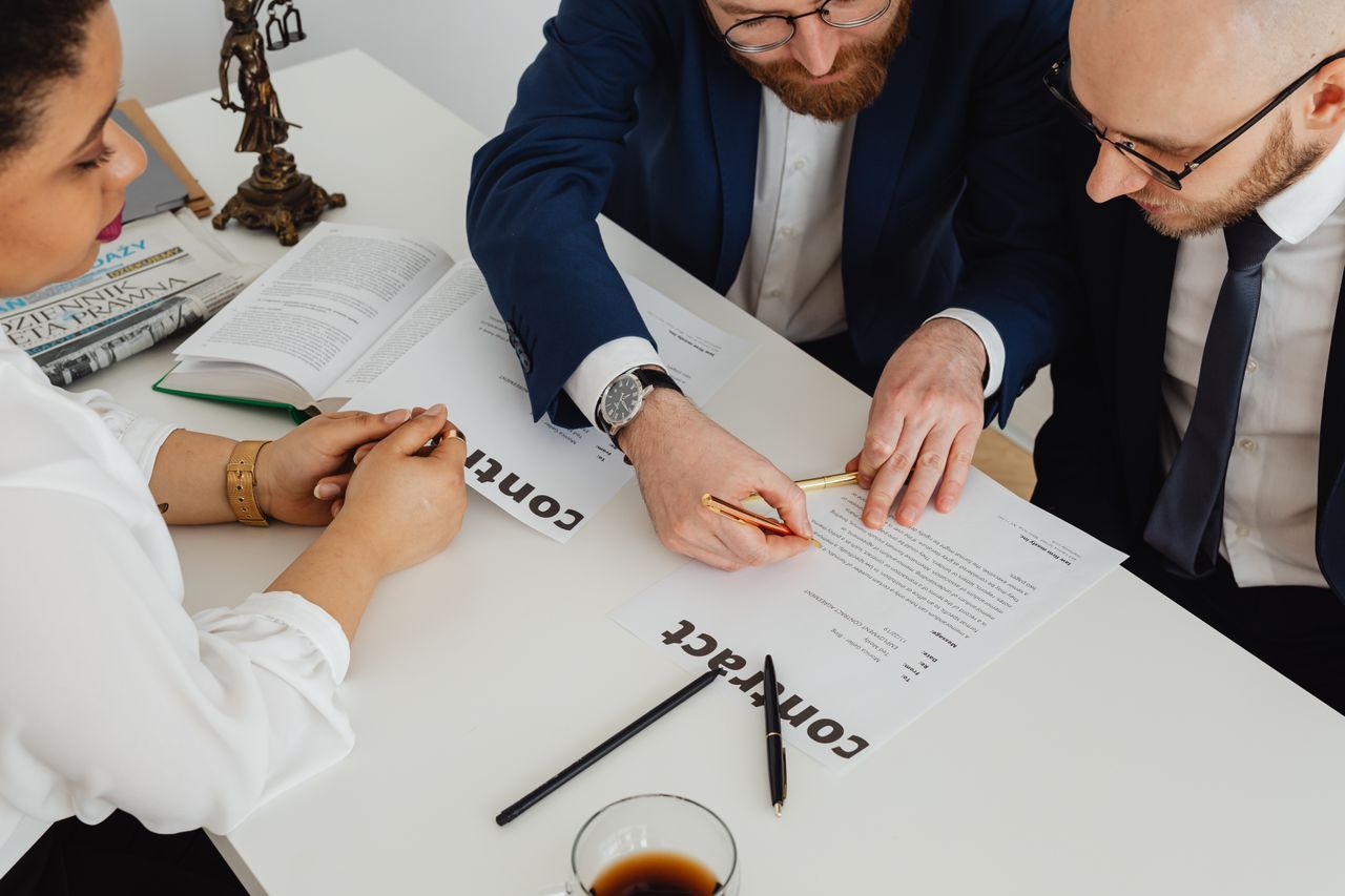 contrat freelance clauses-strategie des fractales