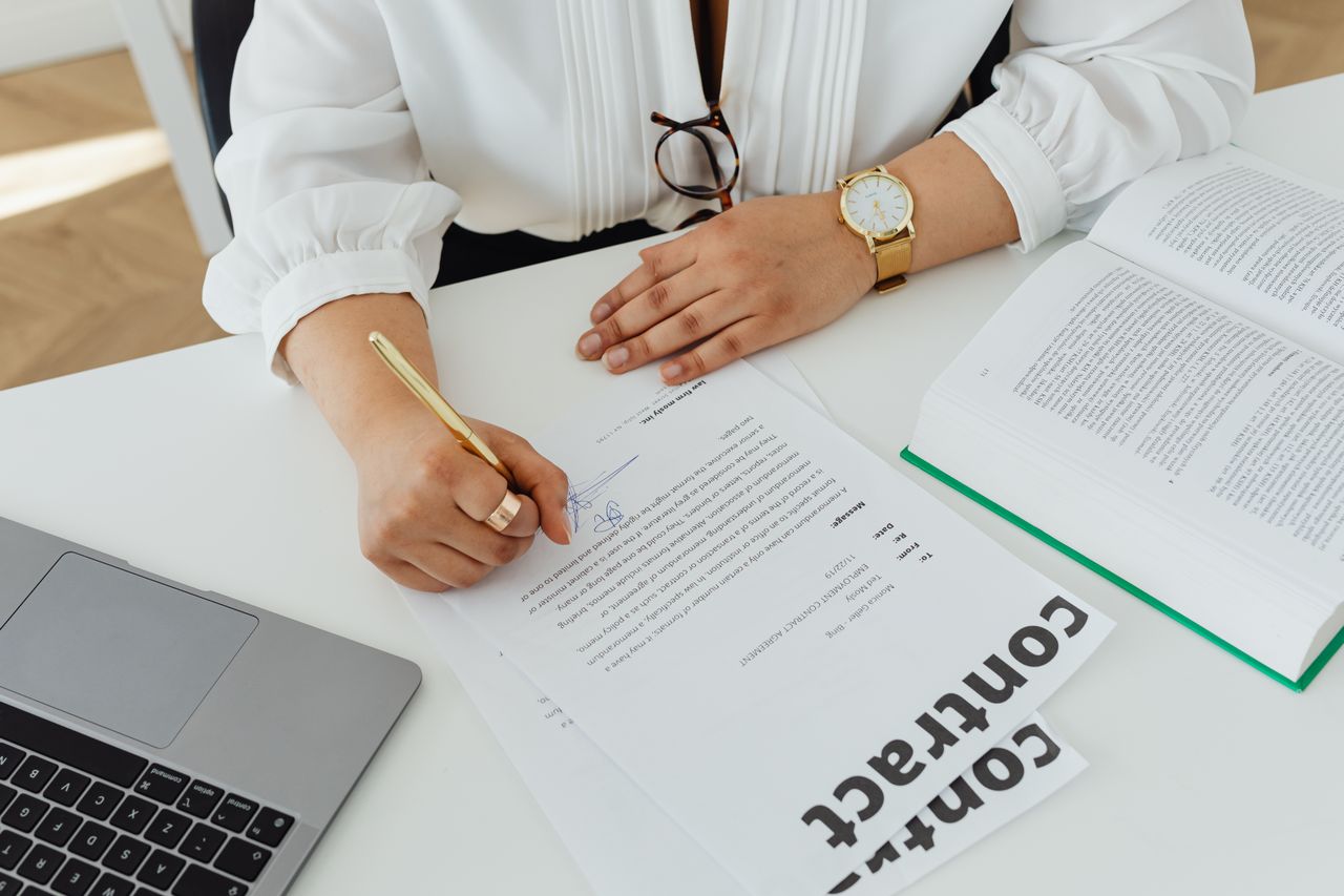 contrat commercial clauses pièges-strategie des fractales