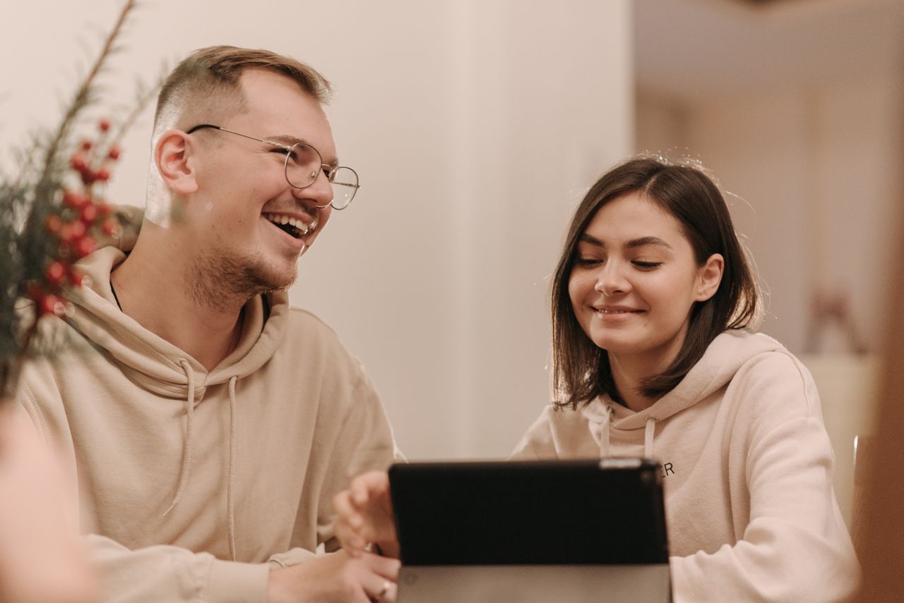 couple qui entreprend ensemble-Entrepreneur Anonyme Stratégie des Fractales