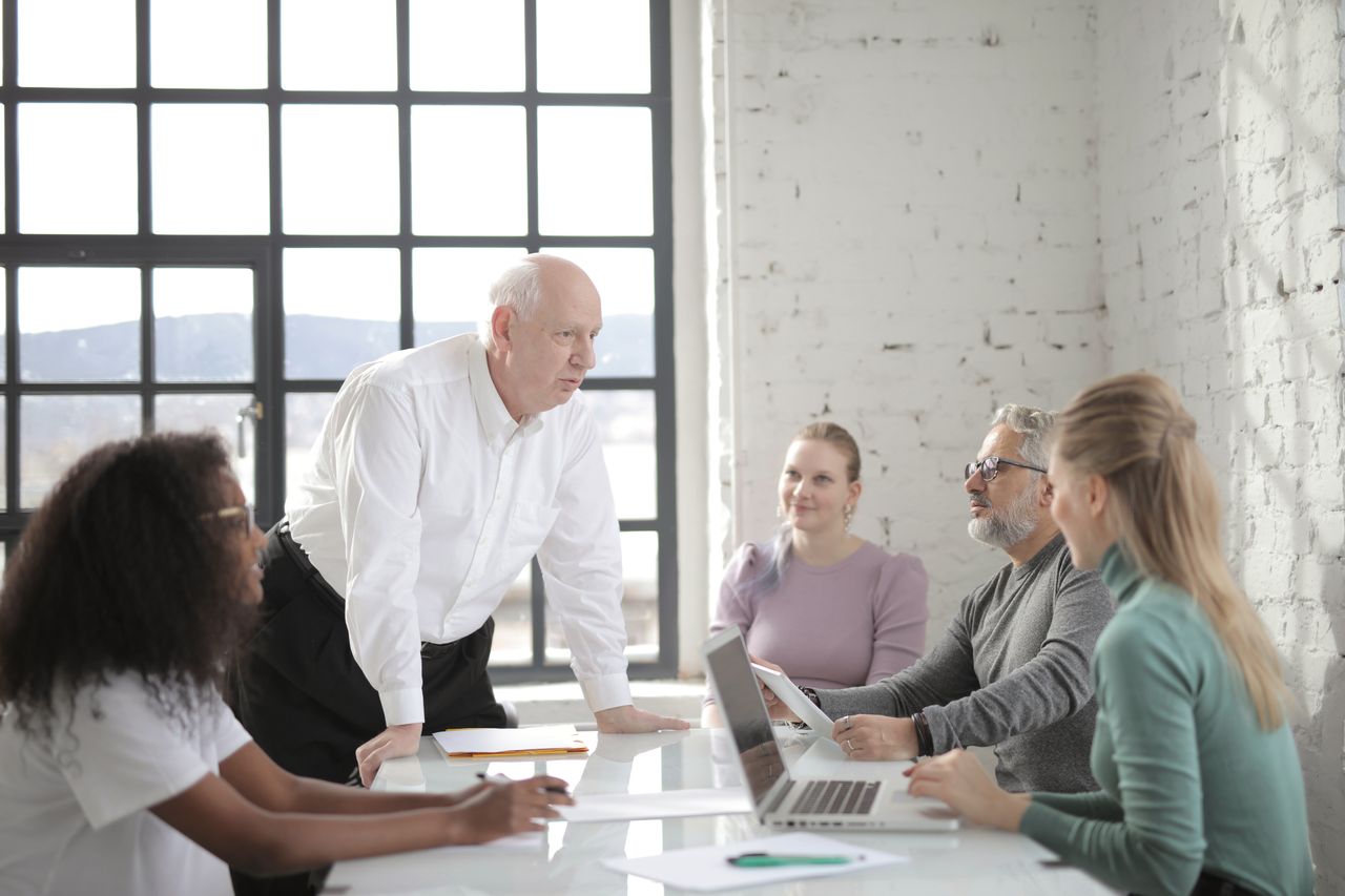 senior advisor board startup-Entrepreneur Anonyme Stratégie des Fractales