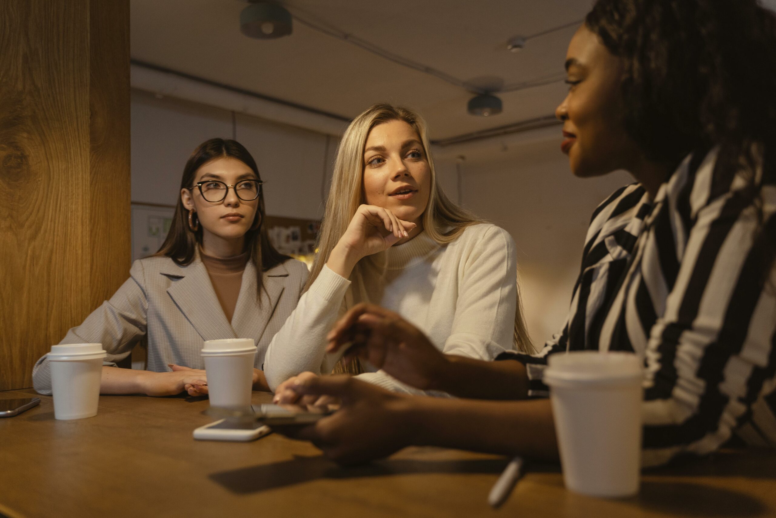 Femme entrepreneur : Défis, Solutions, Organismes et Aides d’État