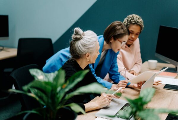 Stratégie des Fractales pour PME - Entrepreneur anonyme - stratégie des fractales - vision fractale