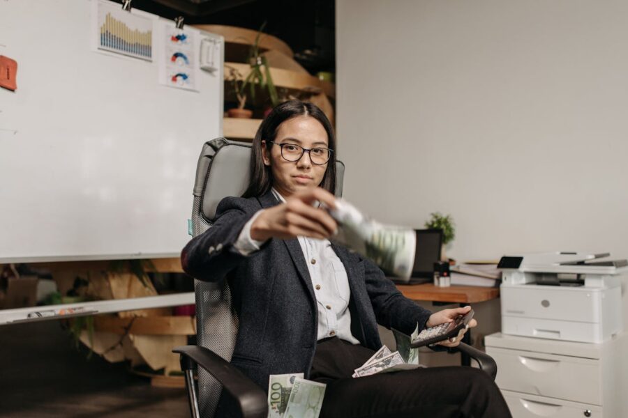 Churn Entrepreneur Arrêtez l'Hémorragie des Clients-entrepreneur anonyme-strategie des fractales
