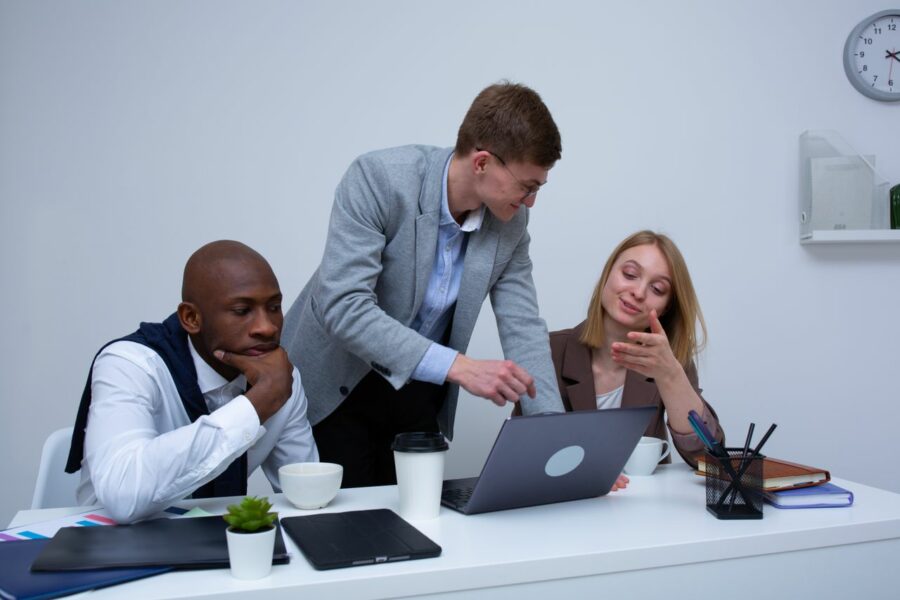 management équipe entrepreneur-entrepreneur anonyme-strategie des fractales