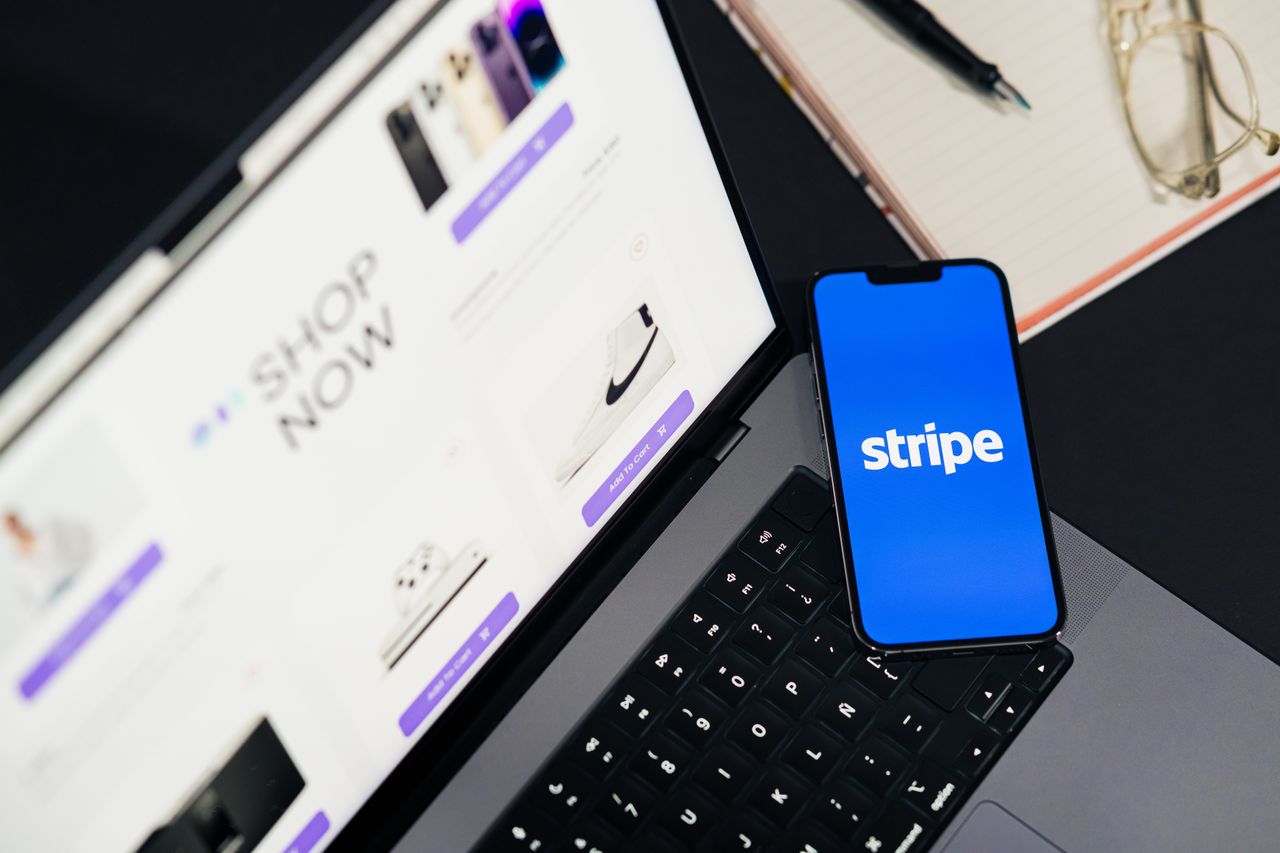 Phygital : Comment Créer une Expérience Client qui Mêle Digital et Physique