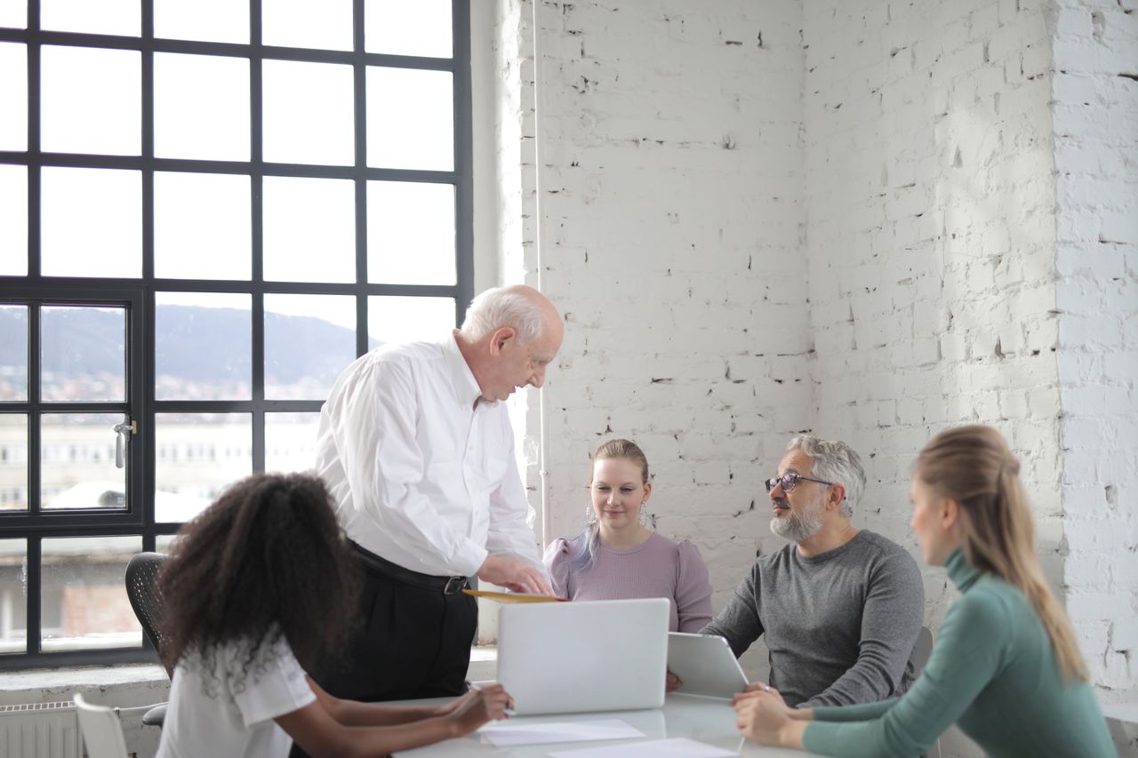 Senior Advisor : Comment S’Entourer d’un Expert sans le Salarier