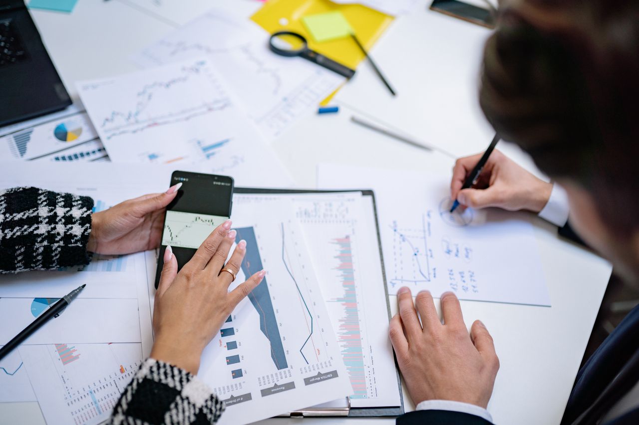 Économie Collaborative : Les Modèles Business qui Résistent en 2026